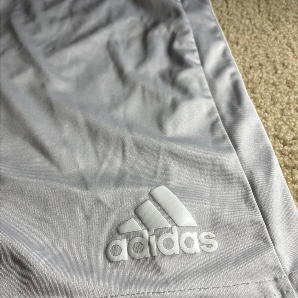 Men’s Athletic Aeroready Adidas Soccer Shorts Size Small Gray - Picture 3 of 8